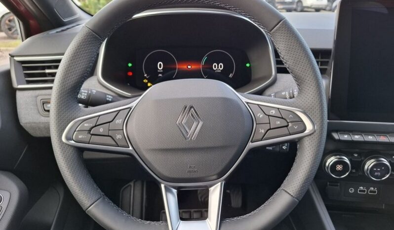 
								Renault Clio TCe 90 TECHNO full									